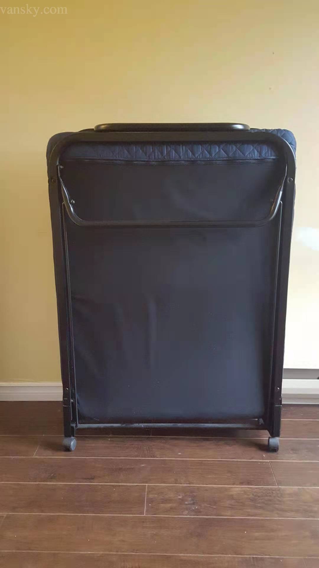 210124144932_folding bed 2.jpg